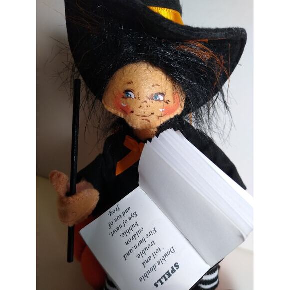 Annalee Halloween Witch Doll on Pumpkin with Spell Book 2012 - Picture 2 of 4